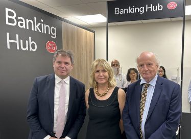 Edward at Banking Hub Opening with STC Reps